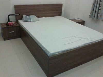 Giường ngủ nhật cơ bản trong phòng ngủ