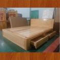 Giường ngủ gỗ tự nhiên GNTN005